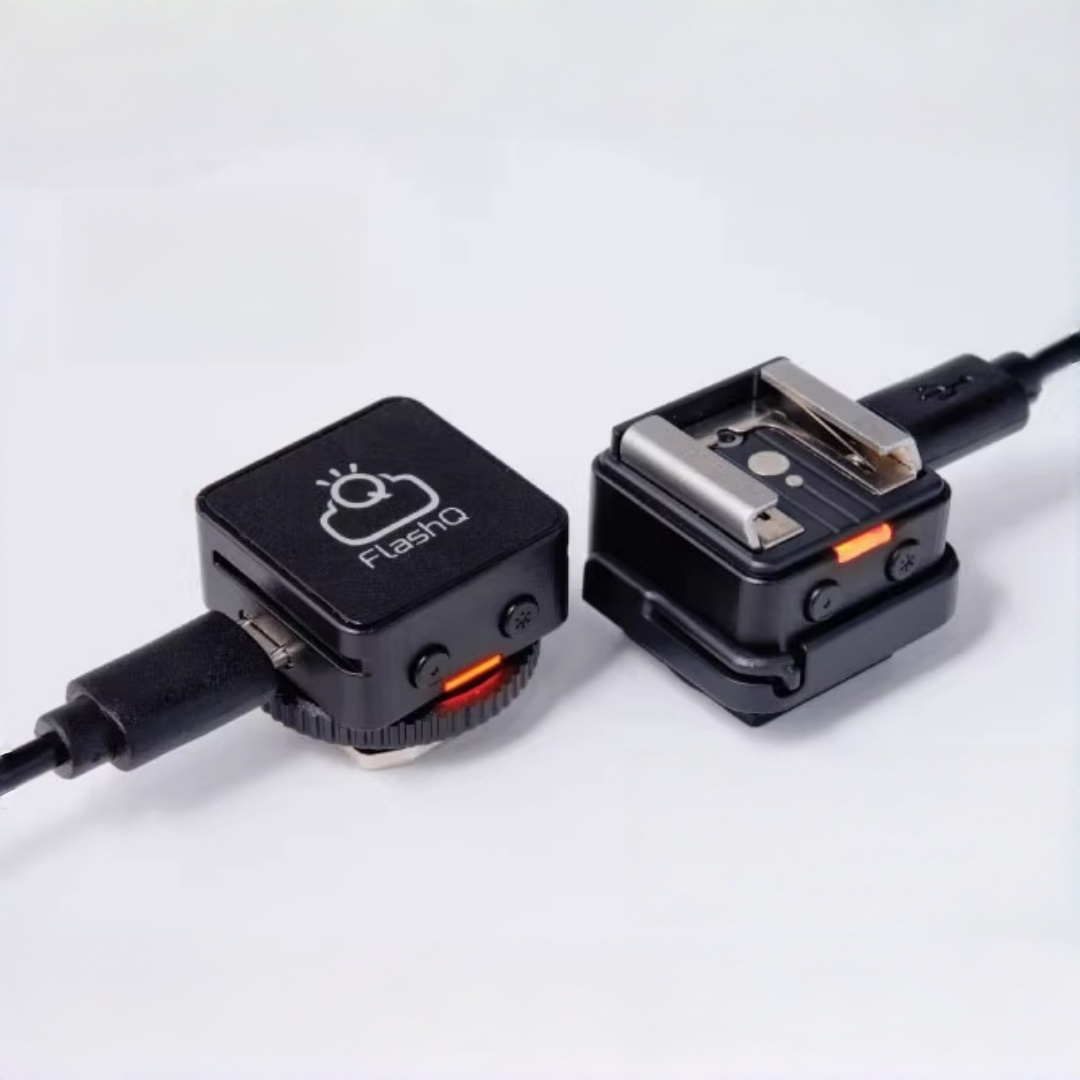 ユニバーサル FlashQ T2 ワイヤレスフラッシュトリガ - Trigger Receiver Set のレビューと価格