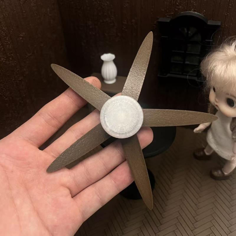 ミニチュアシーリングファン LEDライト付き 1/12スケー - Vintage Photography Lighting のレビューと価格
